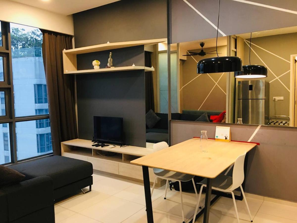 The Robertson By Myroyal Suites Apartahotel